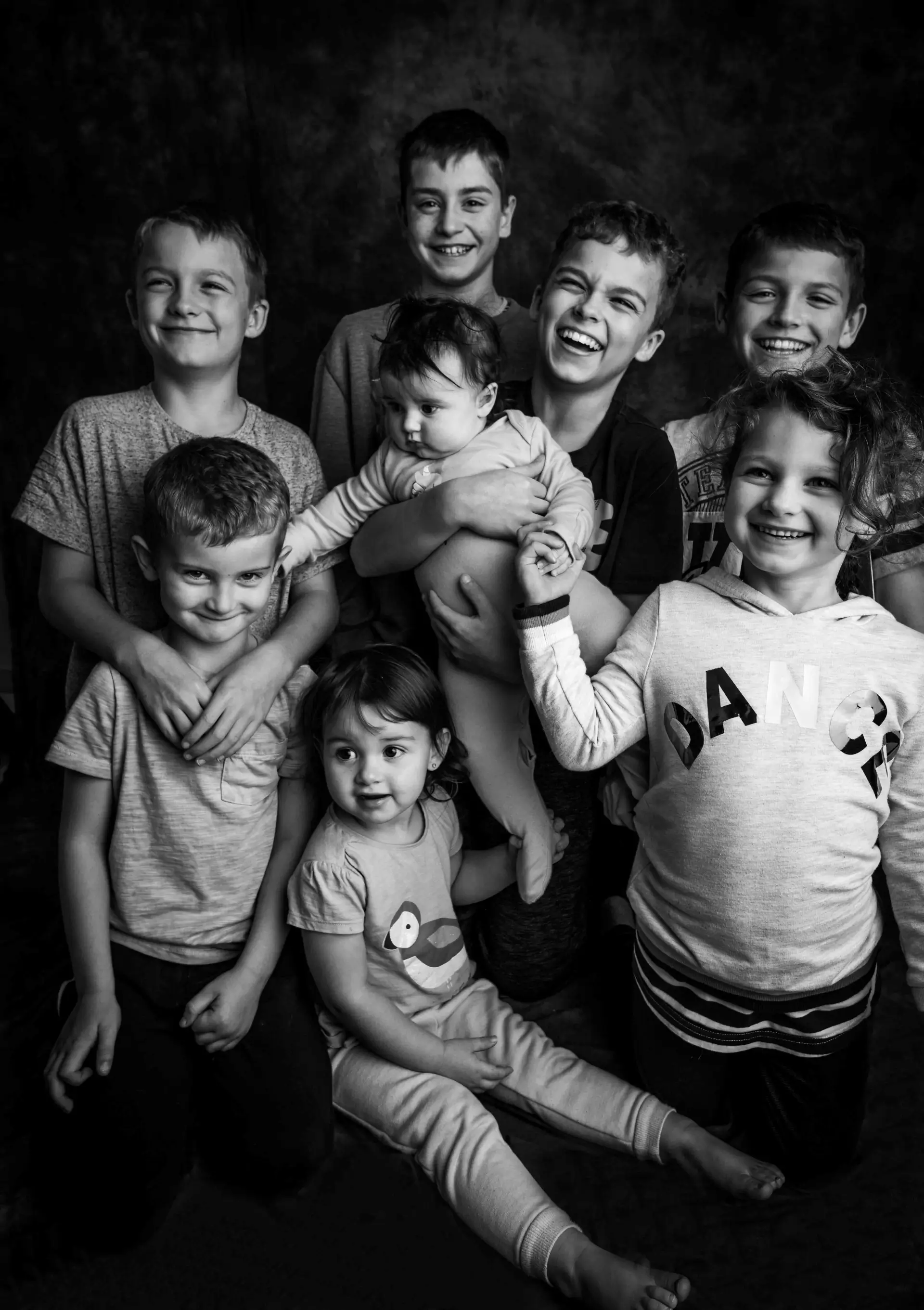 Candid family moment captured beautifully